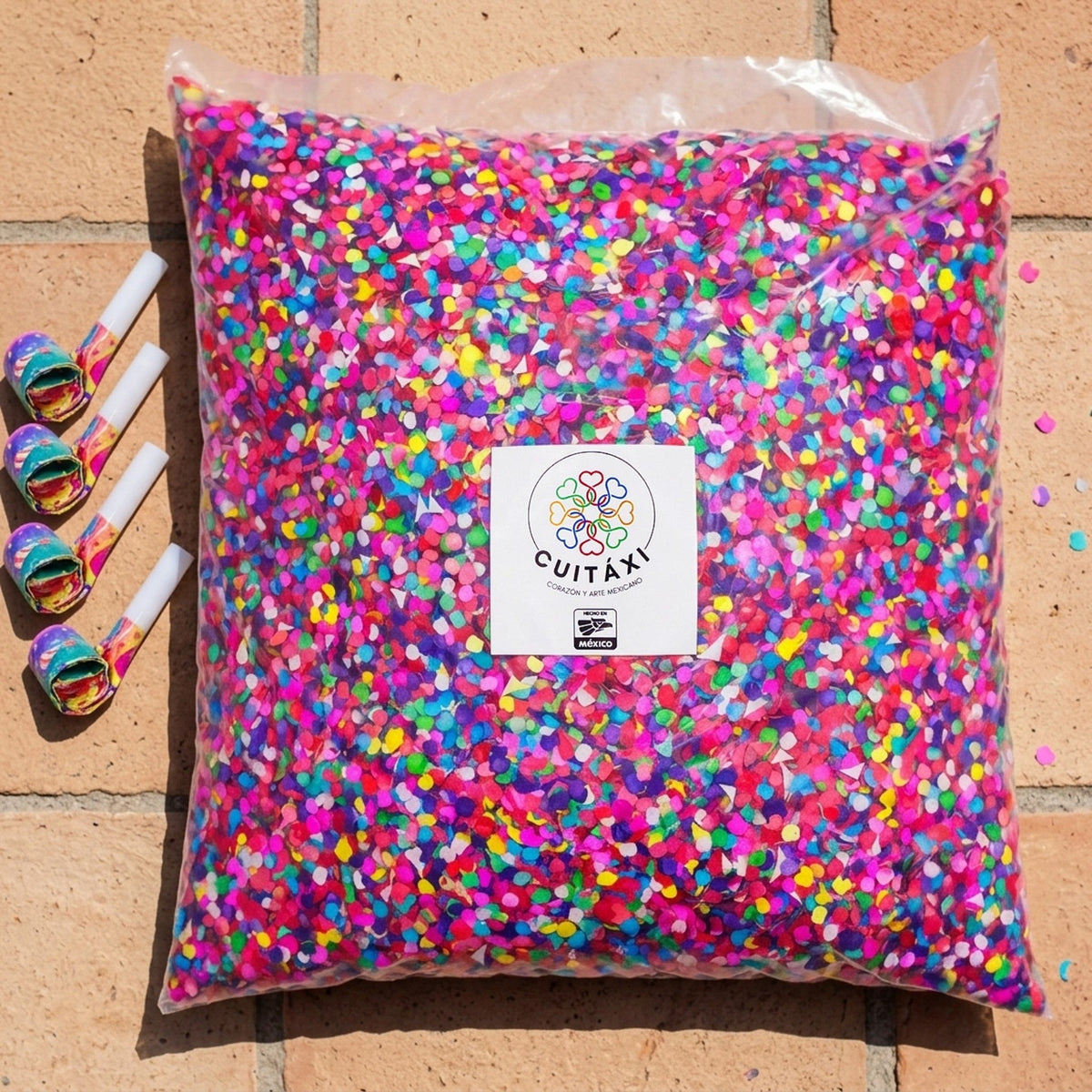 Cuitaxi Mexican confetti bag with 4 party blowers
