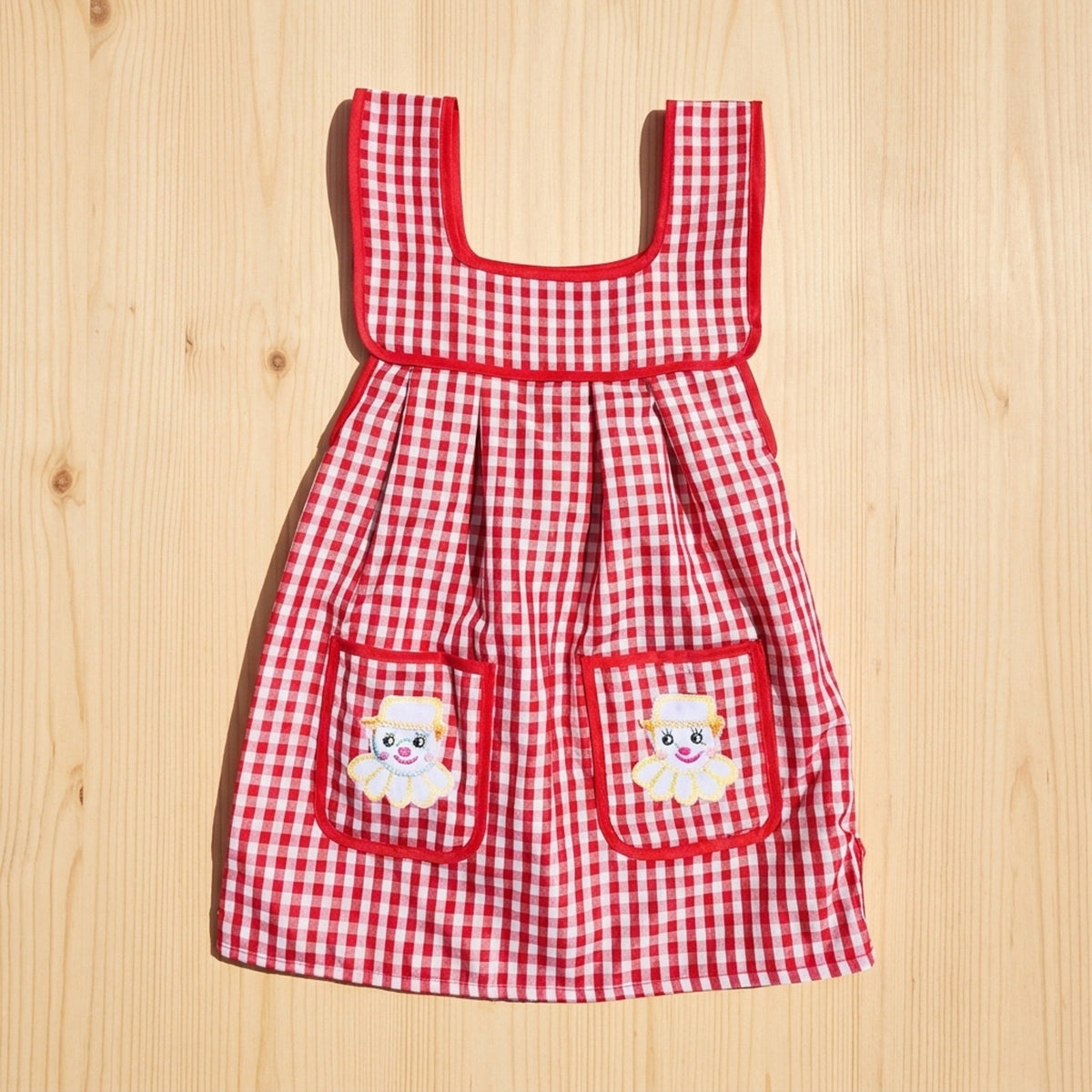 Red gingham kids apron with clown pockets from the 2 pack